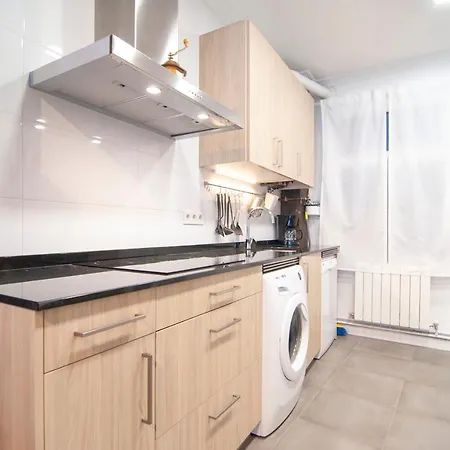 Lägenhet Familias Y Grupos - Muy Buena Ubicacion - Bilbao