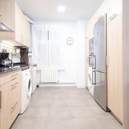 Familias Y Grupos - Muy Buena Ubicacion - Bilbao