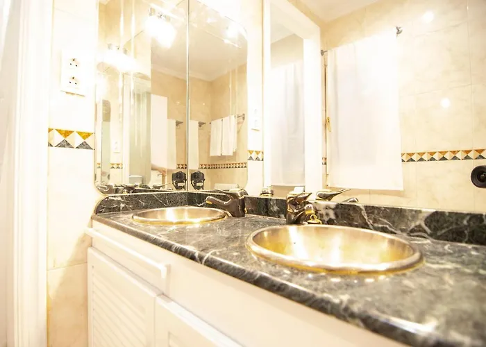 Familias Y Grupos - Muy Buena Ubicacion - Apartamento *