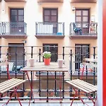 Familias Y Grupos - Muy Buena Ubicacion - Appartement *