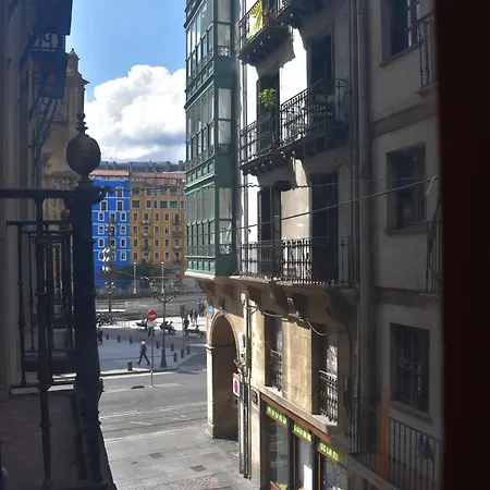 Familias Y Grupos - Muy Buena Ubicacion - Bilbao